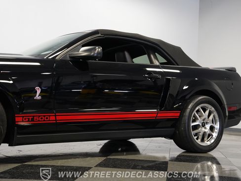 Used 2009 Ford Mustang Shelby GT500 RWD image 23