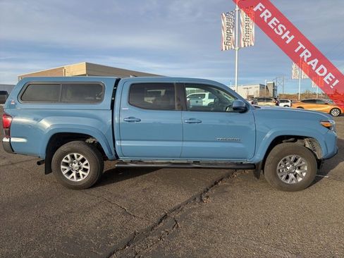 Certified 2019 Toyota Tacoma SR5 image 2