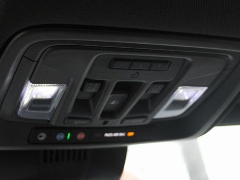 Used 2024 Chevrolet Silverado 3500 High Country w/ High Country Premium Package image 31