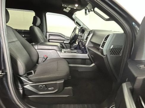 Used 2018 Ford F150 XLT w/ Equipment Group 302A Luxury AWD/4WD image 29