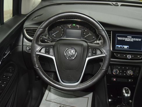 Used 2021 Buick Encore Preferred w/ Safety Package AWD/4WD image 32