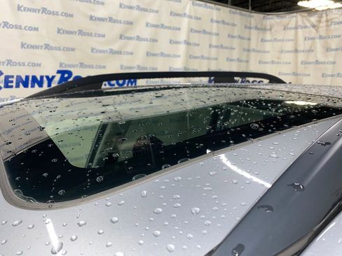 Used 2018 Subaru Forester 2.5i Premium image 14