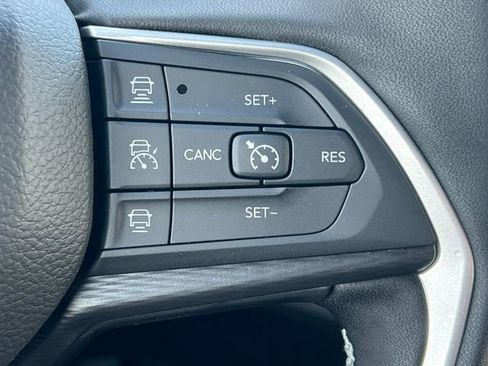 New 2026 Jeep Grand Cherokee Laredo X AWD/4WD image 19