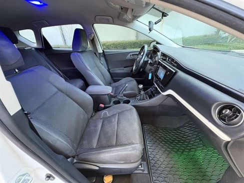 Used 2016 Scion iM image 9