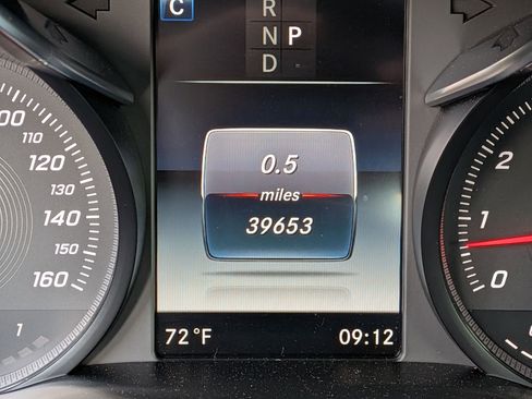 Used 2018 Mercedes-Benz C 300 4MATIC Coupe image 18