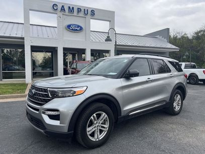 Certified 2023 Ford Explorer XLT w/ Equipment Group 202A