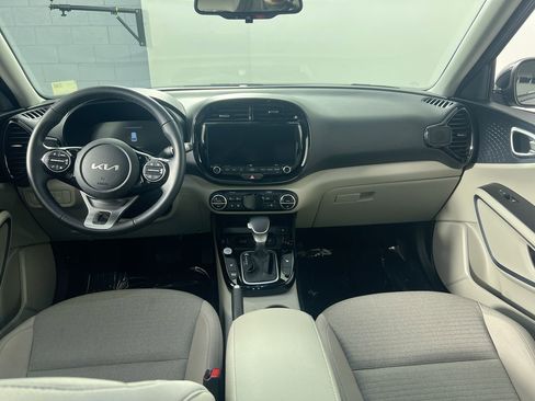 New 2025 Kia Soul EX image 31