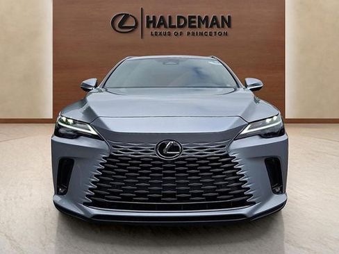 New 2026 Lexus RX 450h AWD image 2
