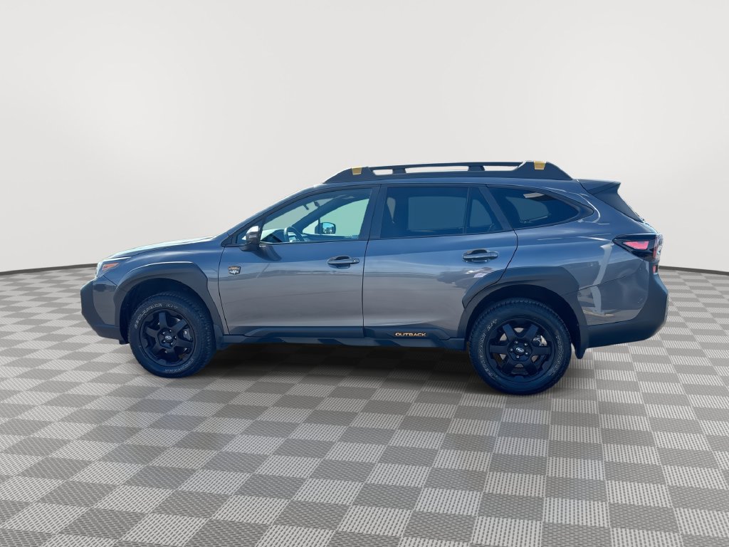 Used 2025 Subaru Outback Wilderness AWD/4WD image 7