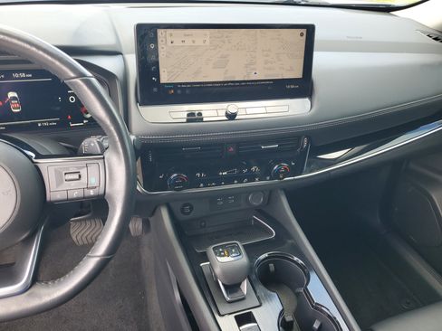 Certified 2024 Nissan Rogue SL image 21