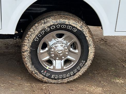 New 2026 RAM 2500 Tradesman w/ Chrome Appearance Group image 12