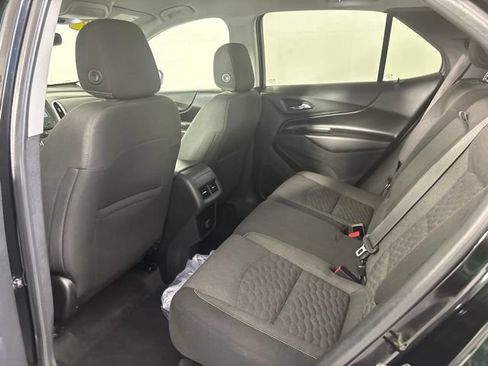 Used 2018 Chevrolet Equinox LT FWD image 20