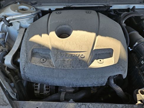 Used 2021 Volvo XC60 T5 Inscription w/ Advanced Package image 33