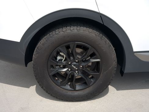 Certified 2024 Kia Sportage X-Pro Prestige AWD/4WD image 12