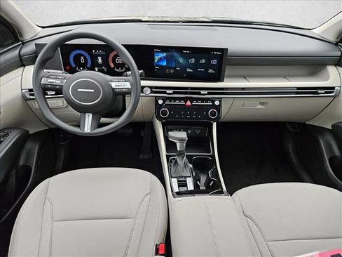New 2026 Hyundai Tucson SEL FWD image 11