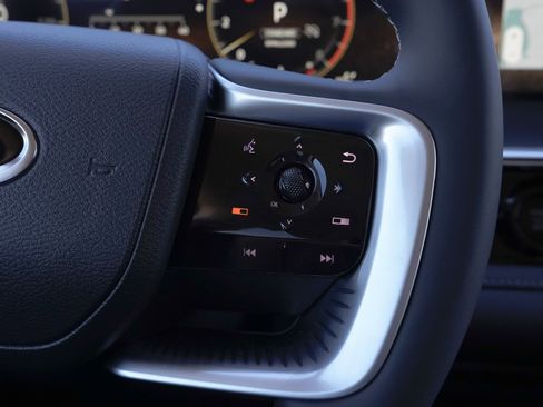 New 2026 INFINITI QX80 Pure w/ Cargo Package image 25