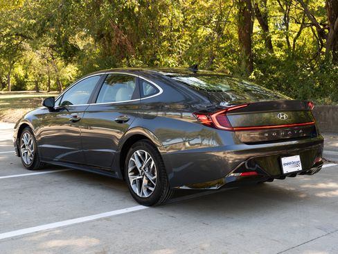 Used 2022 Hyundai Sonata SEL image 7