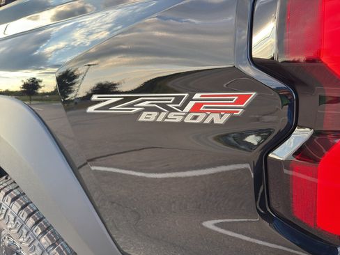 New 2026 Chevrolet Colorado ZR2 w/ ZR2 Bison Edition AWD/4WD image 10