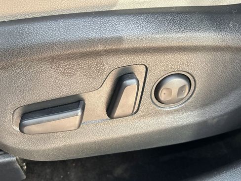 Used 2019 Kia Sportage EX w/ EX Sport Appearance Package image 32