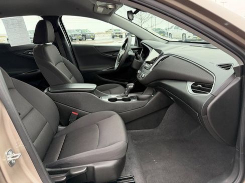 Used 2023 Chevrolet Malibu LT image 15