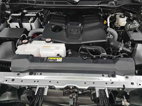 Used 2025 Toyota Tundra SR w/ SR Tow Package image 12
