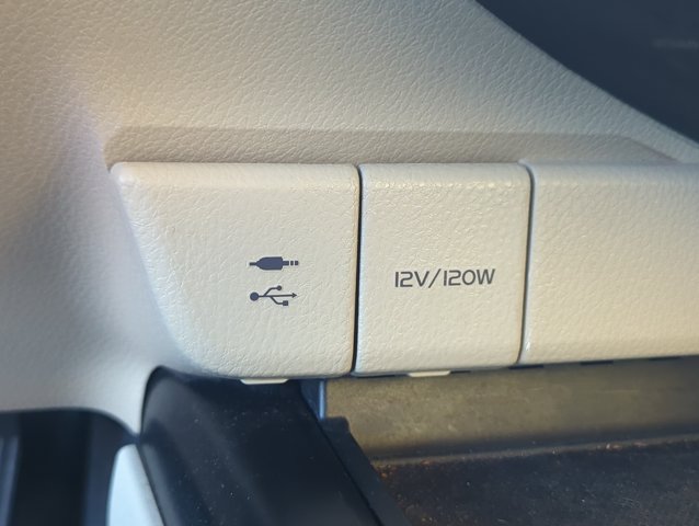 Used 2018 Toyota Camry LE w/ Convenience Package FWD image 25