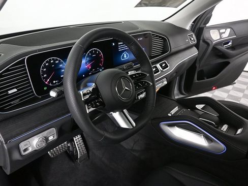 New 2026 Mercedes-Benz GLS 450 4MATIC image 6