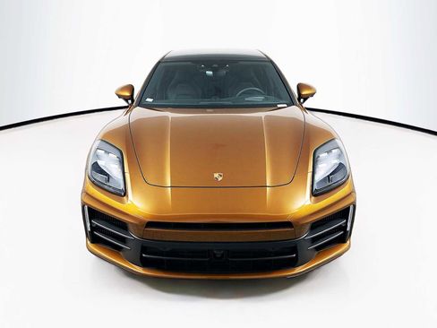 New 2025 Porsche Panamera 4 image 6