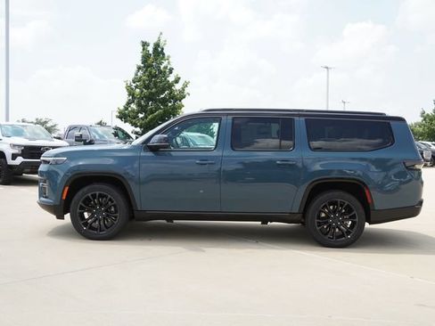 New 2026 Jeep Grand Wagoneer L Summit w/ Premium Group III AWD/4WD image 6