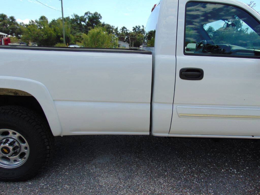 Used 2004 Chevrolet Silverado 2500 LS w/ Snow Plow Prep Package AWD/4WD image 10