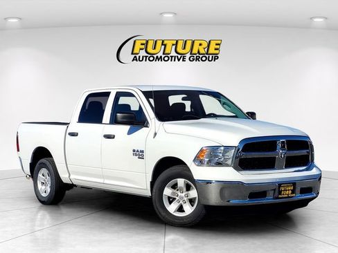 Used 2022 RAM 1500 Classic SLT RWD image 1