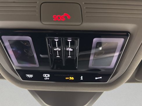 New 2026 Volkswagen Atlas SEL image 24