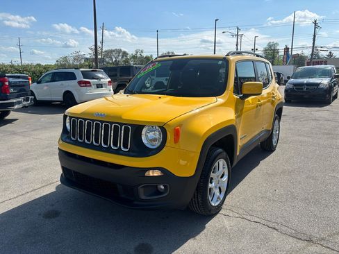 Used 2018 Jeep Renegade Latitude w/ Trailer Tow Group image 13
