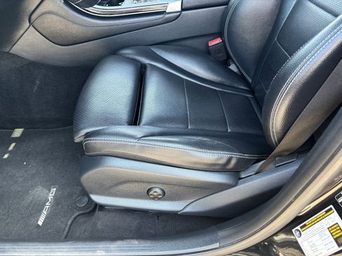 Used 2019 Mercedes-Benz GLC 300 4MATIC Coupe image 22