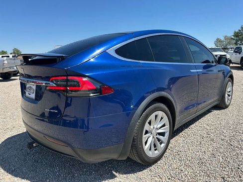Used 2020 Tesla Model X Long Range AWD/4WD image 11