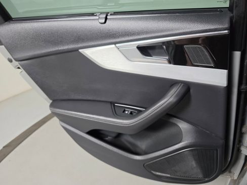 Used 2021 Audi S4 Premium Plus w/ Premium Plus Package image 27