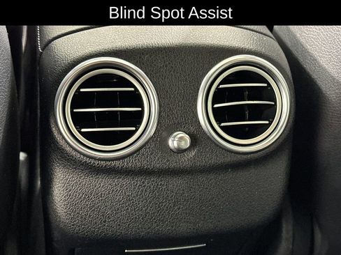 Used 2019 Mercedes-Benz E 300 image 16