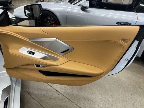 Used 2021 Chevrolet Corvette Stingray Premium Cpe w/ Z51 Performance Package image 13