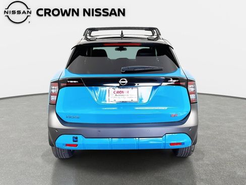 Used 2026 Nissan Kicks SR w/ SR Premium Package FWD image 6