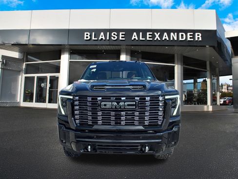 New 2026 GMC Sierra 2500 Denali Ultimate image 9