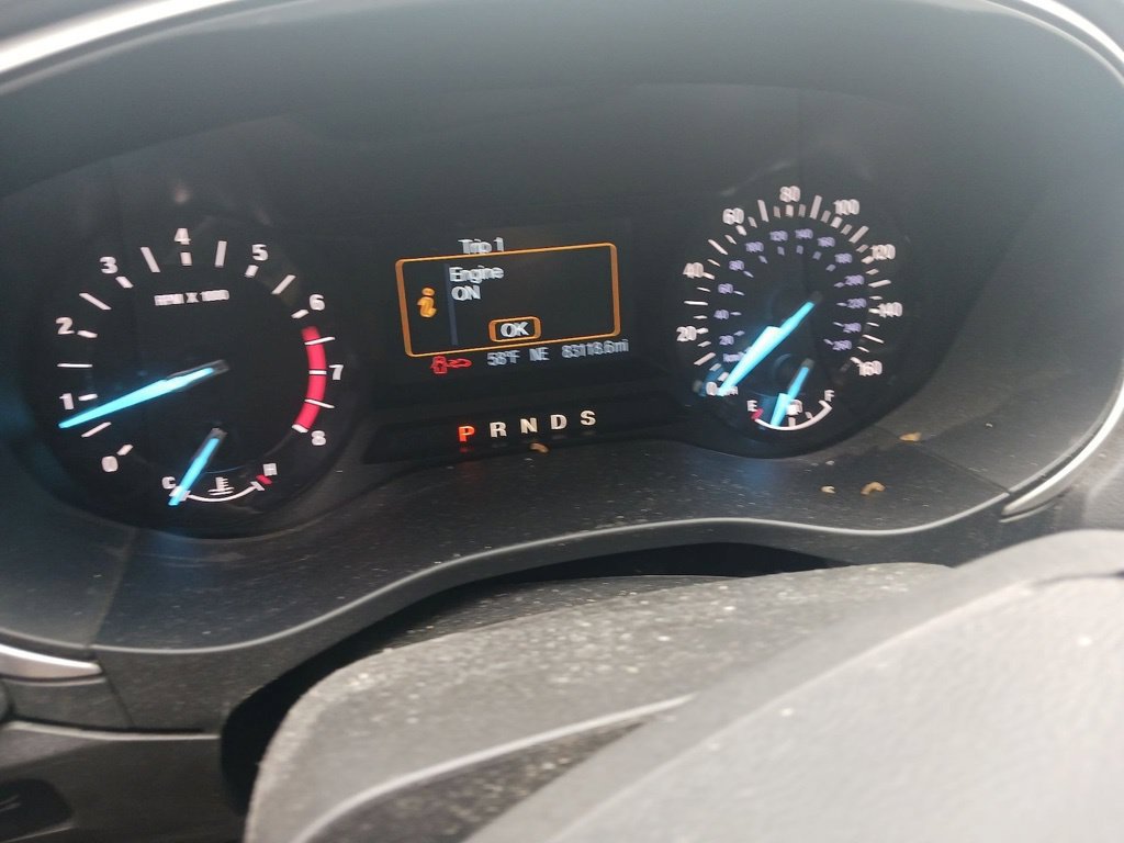 Used 2014 Ford Fusion SE FWD image 10