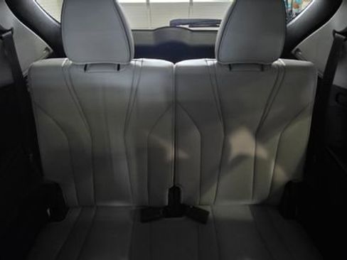 Used 2023 Acura MDX SH-AWD w/ Advance Package image 30