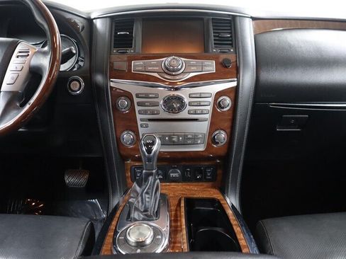 Used 2018 INFINITI QX80 4WD w/ Driver Assistance Package image 9
