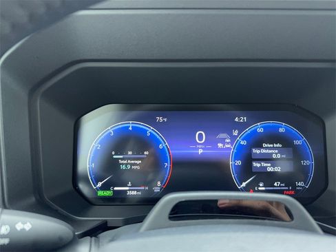 Used 2025 Toyota Land Cruiser w/ Premium Package image 21