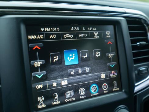 Used 2016 RAM 1500 Sport w/ Sport Premium Group AWD/4WD image 28