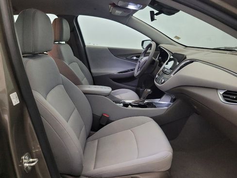 Used 2020 Chevrolet Malibu LT FWD image 21