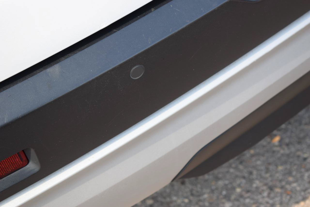 Used 2018 GMC Acadia SLT AWD/4WD image 15