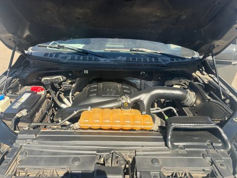 Used 2016 Ford F150 Lariat w/ Equipment Group 502A Luxury image 30