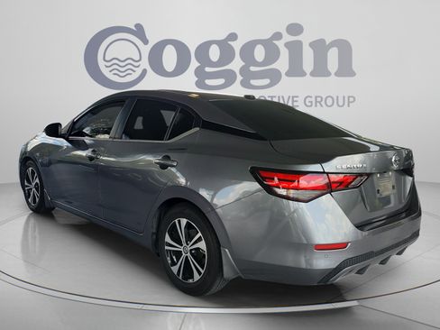 Used 2020 Nissan Sentra SV w/ Trunk Package FWD image 3