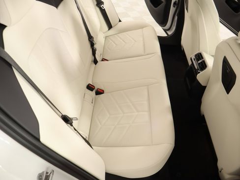 New 2025 BMW 530i w/ M Sport Package image 15